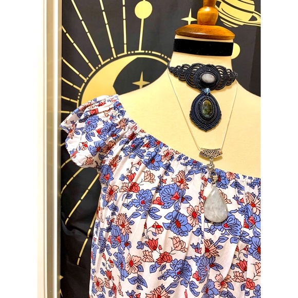 🌈 Stylish summer top - Picture 1 of 8